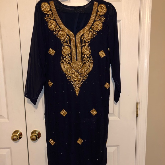 3 piece salwar suit - Picture 1 of 3
